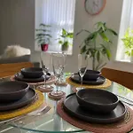 Stylish Newly Renovated Beachfront Getaway Margate